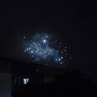 快艇冲吧